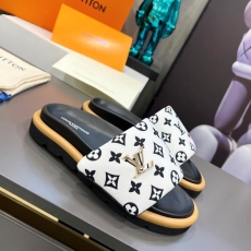 Louis Vuitton Slippers